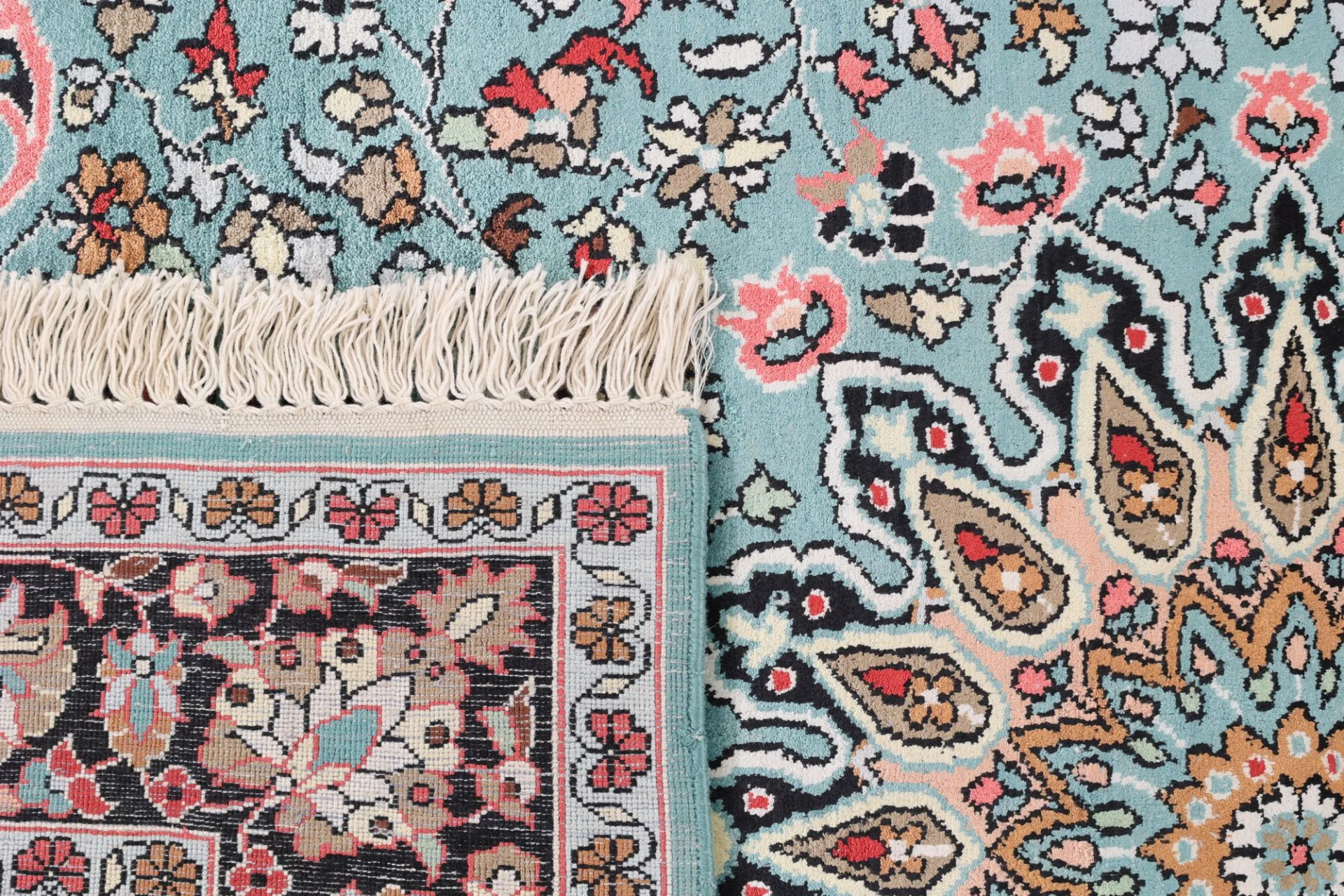 Hand-Knotted Wool Indian Rug, 189 × 126 cm