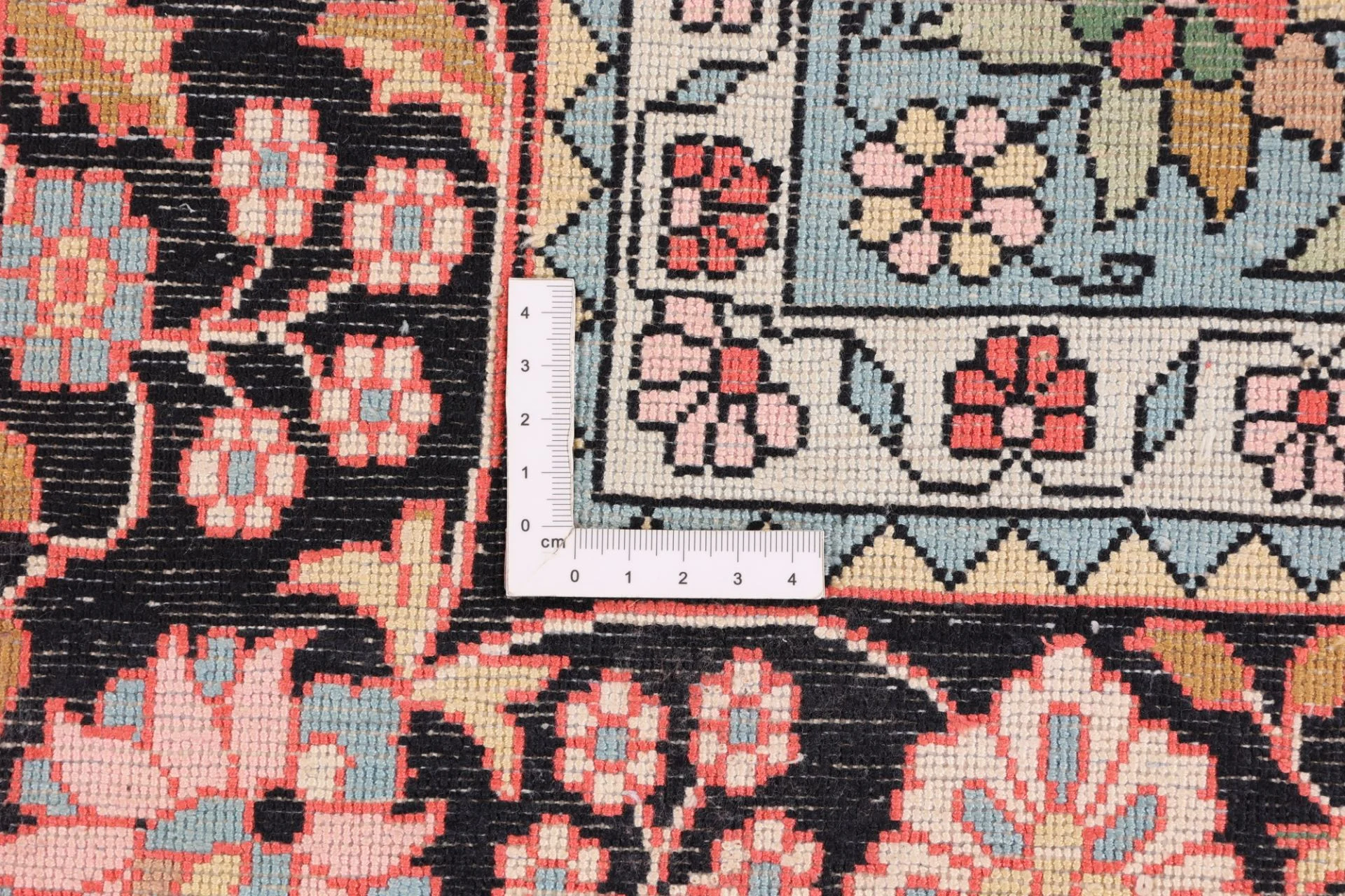 Hand-Knotted Wool Indian Rug, 184 × 120 cm