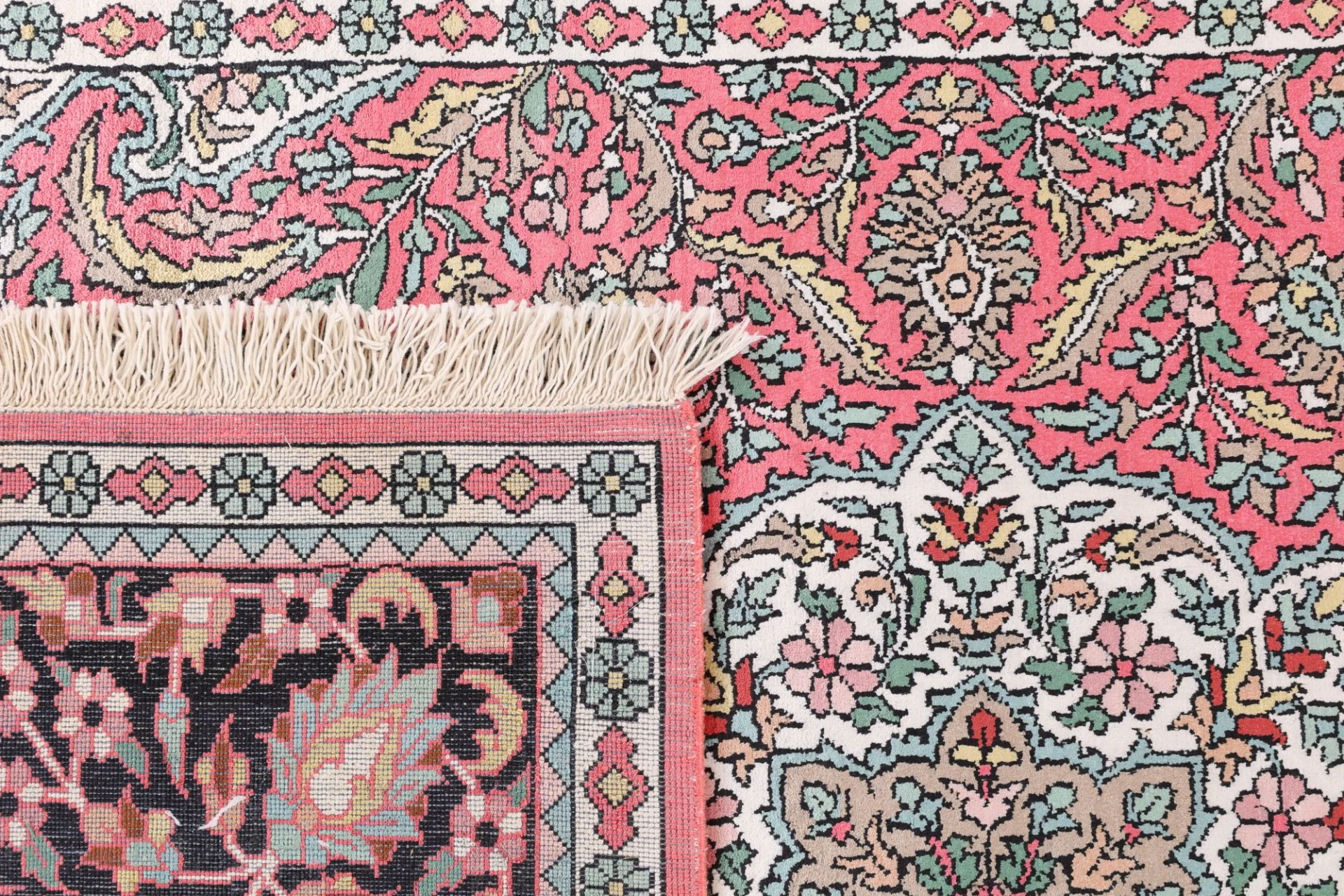 Indian Rug — hand-knotted, 190 × 128 cm, Wool
