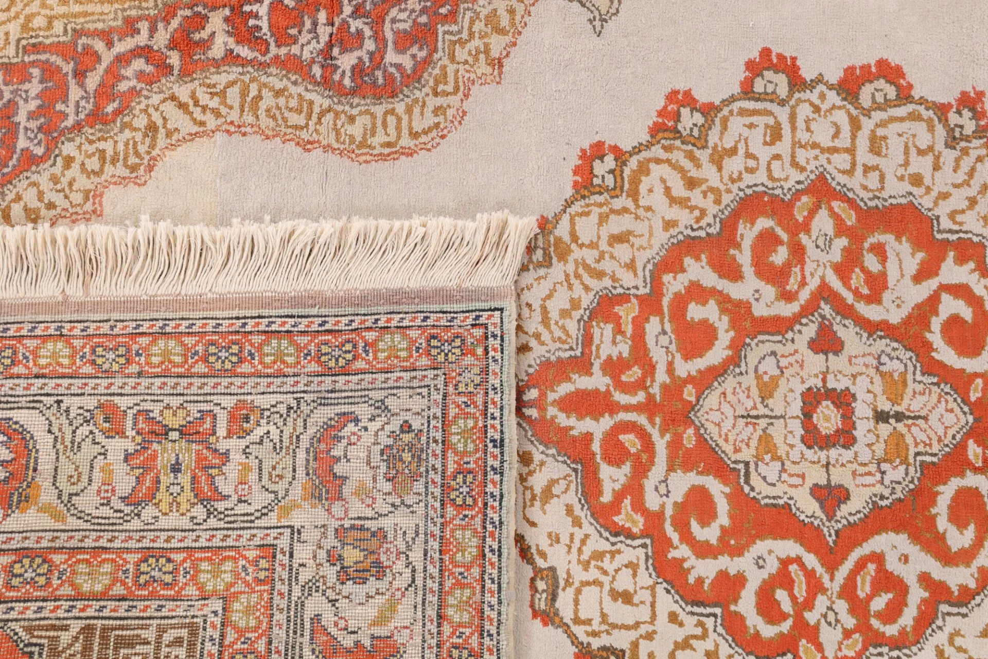 Indian Rug 186 × 123 cm, Wool, hand-knotted