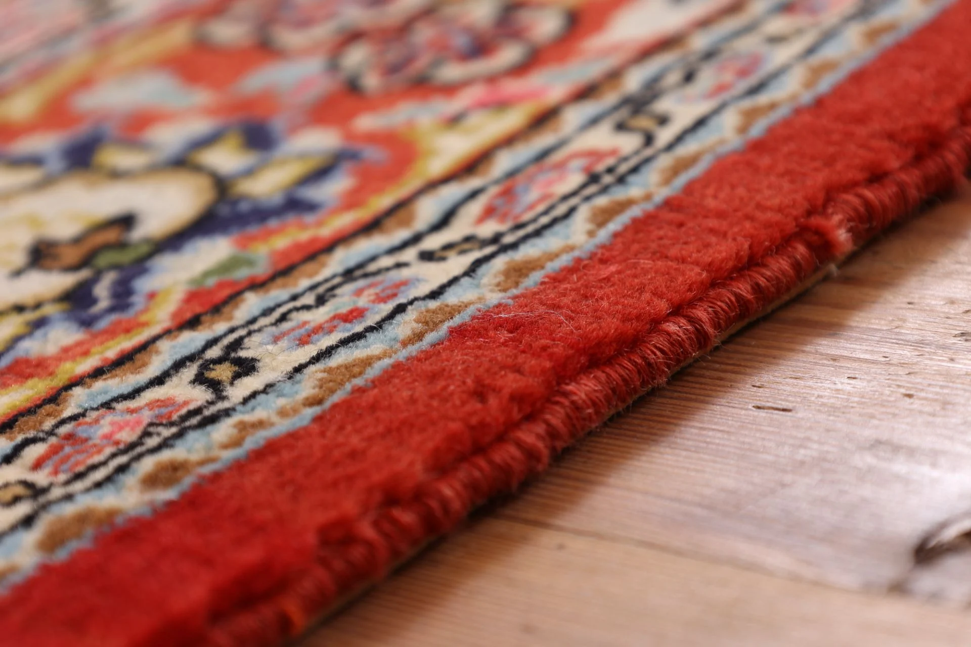perserteppich-ghom-137-x-199-cm-schurwolle-handgeknupft-31 Qom Persian Rug — hand-knotted, 137 × 199 cm, Wool